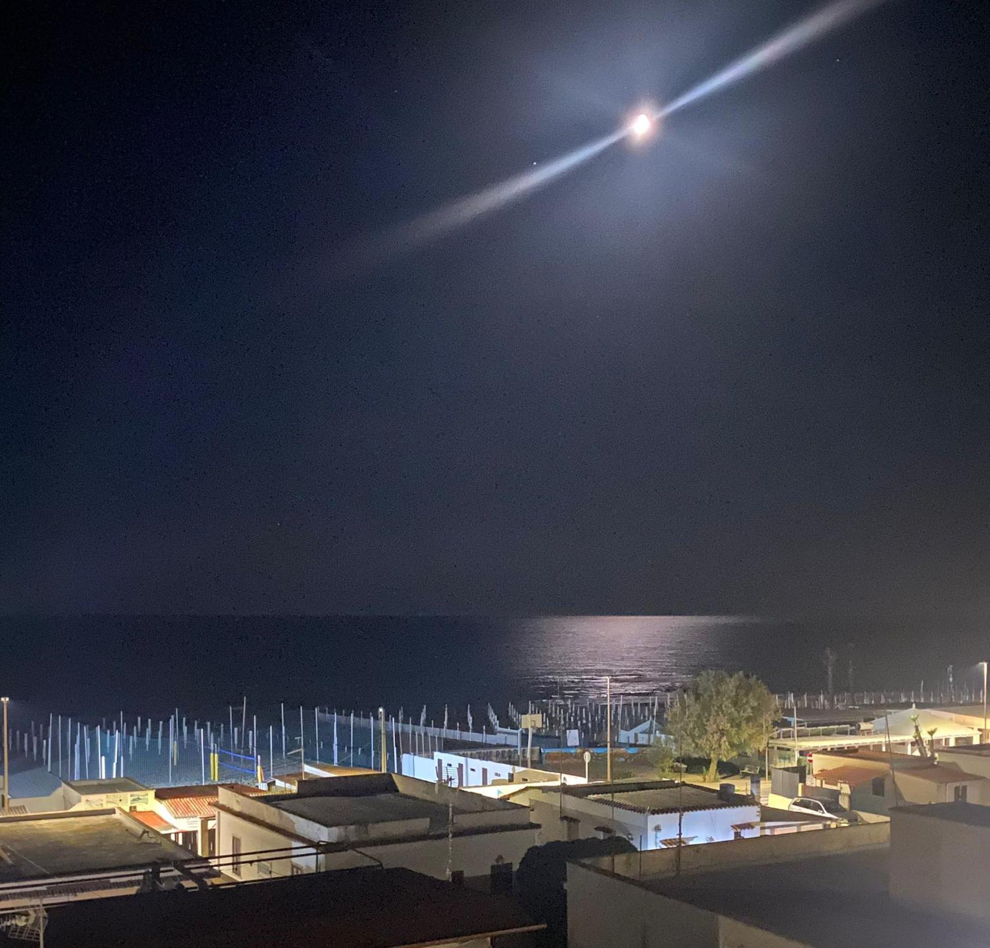 Beach House Apartman Passoscuro Kültér fotó